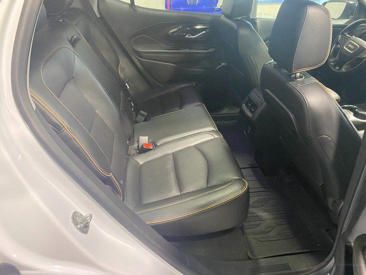 Used 2022 GMC Terrain AT4 w/ Infotainment Package II AWD/4WD image 17