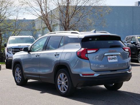 Used 2023 GMC Terrain SLT AWD/4WD image 8