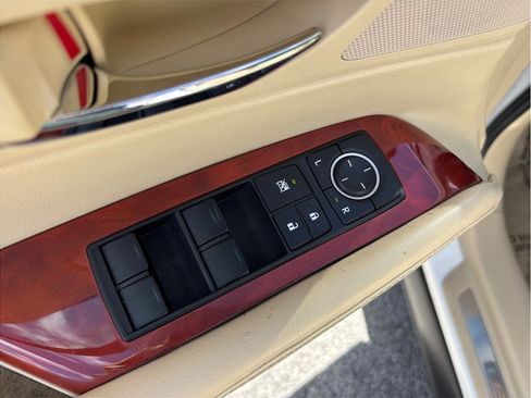 Used 2012 Lexus RX 350 FWD w/ Premium Pkg image 19