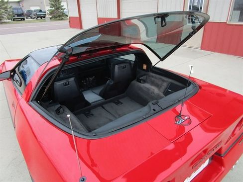 Used 1987 Chevrolet Corvette Coupe image 24