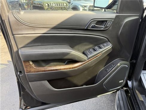 Used 2016 Chevrolet Tahoe LT image 15