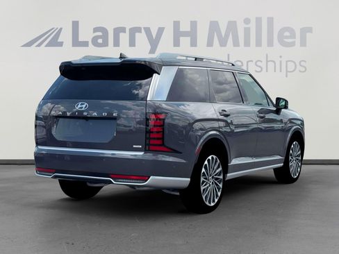 New 2026 Hyundai Palisade Calligraphy AWD/4WD image 7
