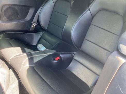Used 2020 Ford Mustang Premium RWD image 9