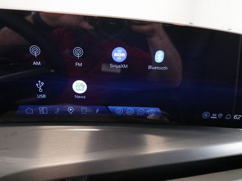 New 2026 Cadillac Vistiq Sport image 18