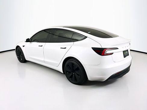 Used 2025 Tesla Model 3 Long Range RWD image 5
