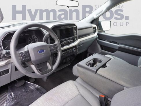 Used 2021 Ford F150 XLT image 12