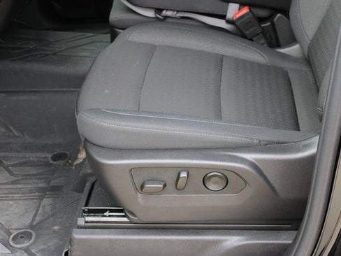 Certified 2025 Chevrolet Silverado 1500 Custom image 13