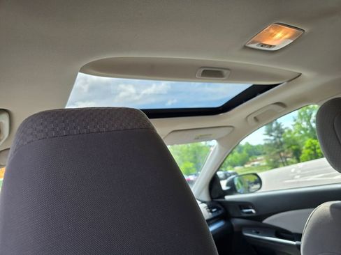 Used 2016 Honda CR-V EX image 10