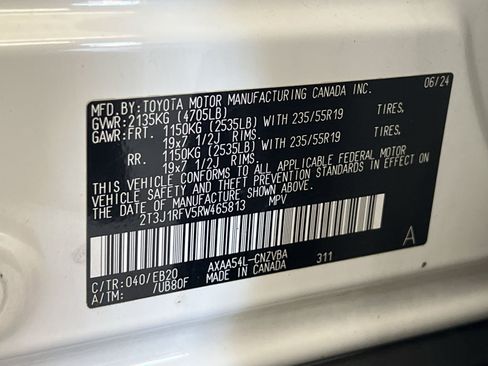 Used 2024 Toyota RAV4 Adventure AWD/4WD image 38