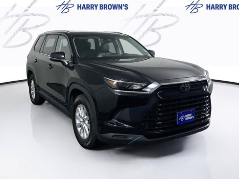 Used 2024 Toyota Grand Highlander AWD image 26