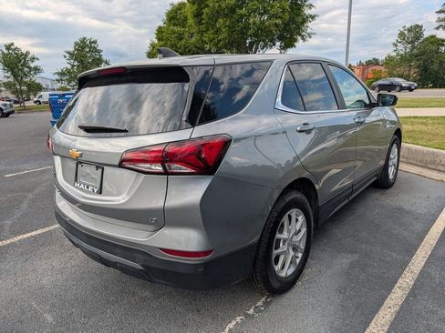 Used 2023 Chevrolet Equinox LT w/ Driver Convenience Package FWD image 8