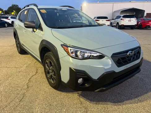 Used 2023 Subaru Crosstrek 2.5i Sport w/ Popular Package #3 AWD/4WD image 3