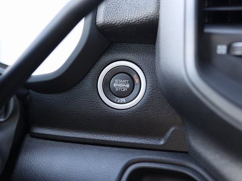 New 2024 RAM 5500 Tradesman AWD/4WD image 43