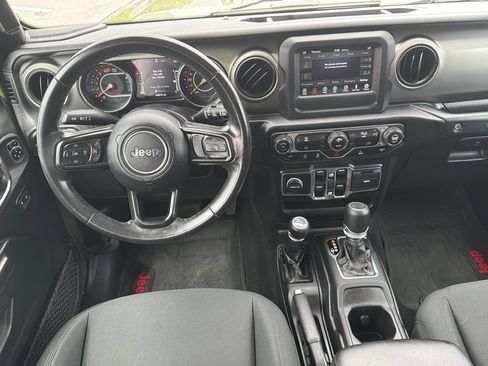 Used 2021 Jeep Wrangler Unlimited Sport AWD/4WD image 24