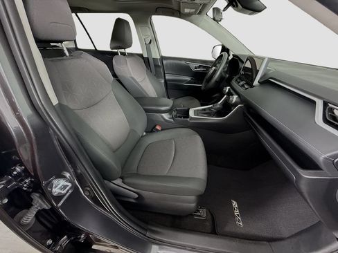 Certified 2024 Toyota RAV4 XLE w/ Convenience Package FWD image 18
