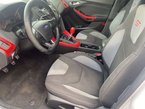 Used 2016 Ford Focus ST FWD image 25