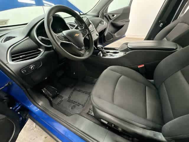 Used 2023 Chevrolet Malibu LT FWD image 17