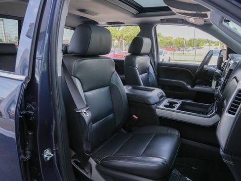 Used 2018 Chevrolet Silverado 1500 LTZ Z71 w/ Centennial Edition AWD/4WD image 34