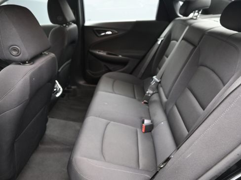 Used 2024 Chevrolet Malibu LT image 17