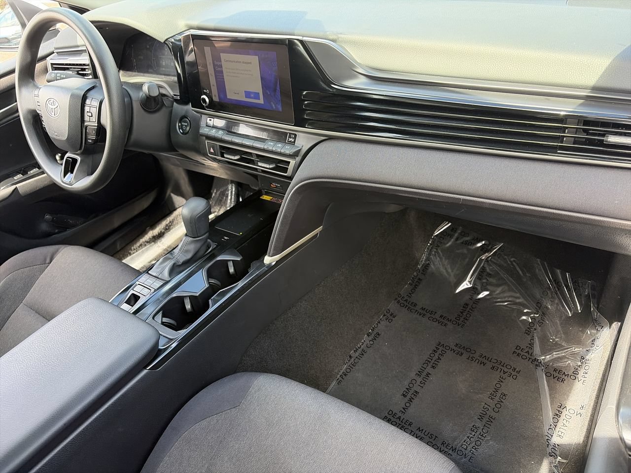Used 2025 Toyota Camry LE FWD image 24