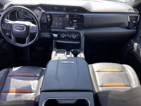 Used 2024 GMC Sierra 2500 AT4 w/ AT4 Premium Plus Package image 18