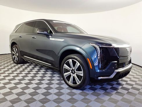 Certified 2026 Cadillac Escalade IQ Luxury 1 image 3