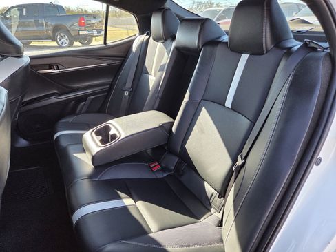 Used 2025 Toyota Camry SE image 21