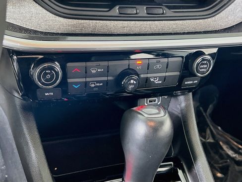 Used 2022 Jeep Compass Latitude AWD/4WD image 15