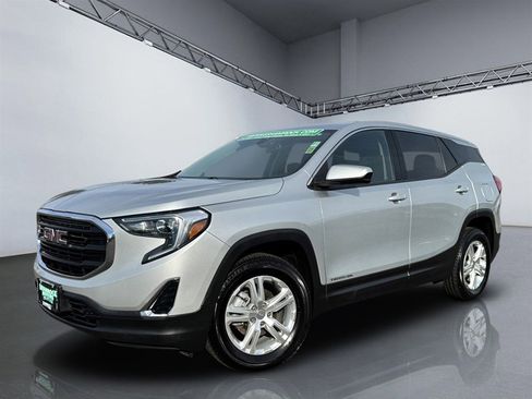 Used 2020 GMC Terrain SLE image 25
