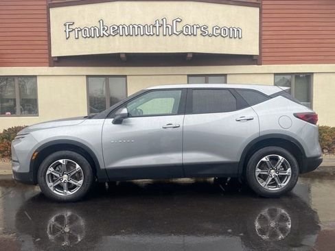 Used 2023 Chevrolet Blazer LT w/ LPO, Floor Liner Package AWD/4WD image 4