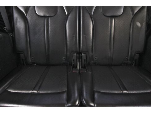 Used 2023 Kia Sorento EX w/ Panoramic Sunroof Package FWD image 16
