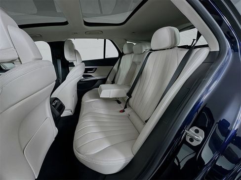 New 2026 Mercedes-Benz E 450 4MATIC All-Terrain Wagon image 26