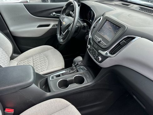 Used 2024 Chevrolet Equinox LT image 16