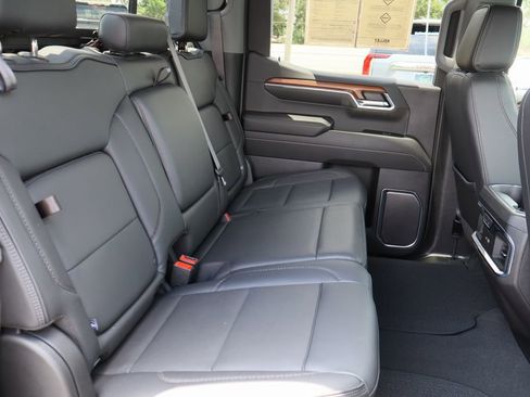Used 2023 GMC Sierra 1500 Denali w/ Technology Package AWD/4WD image 28