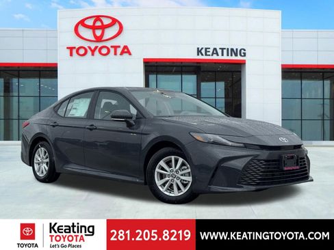 New 2026 Toyota Camry LE FWD image 1