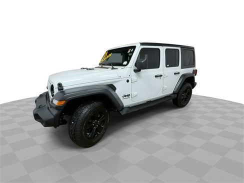 Used 2021 Jeep Wrangler Unlimited Sport image 5