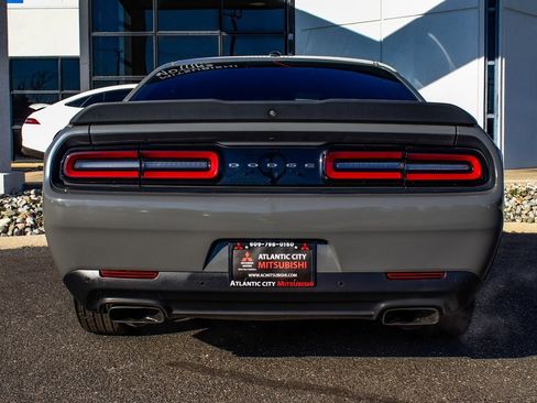 Used 2019 Dodge Challenger R/T w/ Blacktop Package image 5