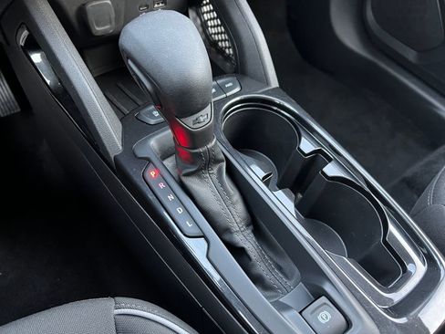 Used 2025 Chevrolet TrailBlazer LT image 26