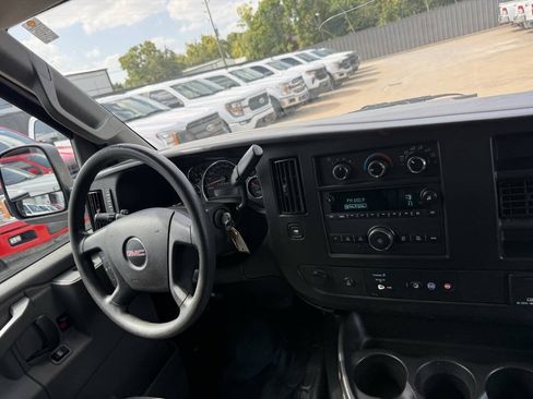 Used 2020 GMC Savana 2500 w/ Driver Convenience Package RWD image 13
