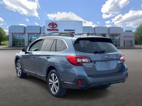 Used 2018 Subaru Outback 2.5i Limited image 5