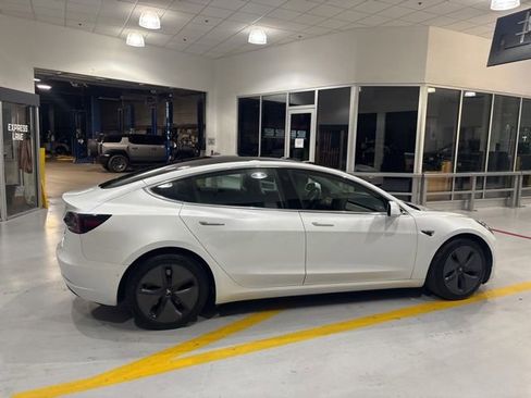 Used 2020 Tesla Model 3 Long Range AWD/4WD image 9