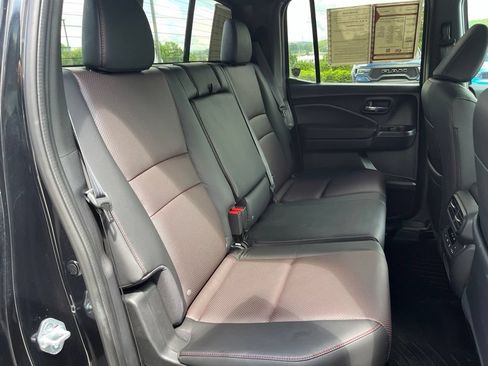 Used 2025 Honda Ridgeline Black Edition image 27