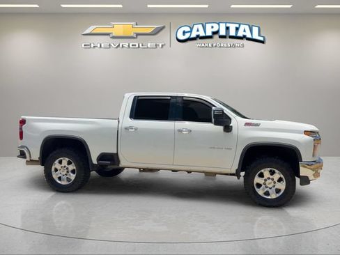 Used 2021 Chevrolet Silverado 2500 LTZ w/ LTZ Premium Package AWD/4WD image 12