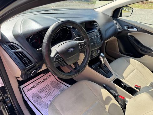 Used 2016 Ford Focus SE image 17