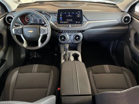 Used 2026 Chevrolet Blazer LT FWD image 34