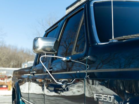 Used 1996 Ford F350 4dr 168.4 WB SRW 4WD image 15