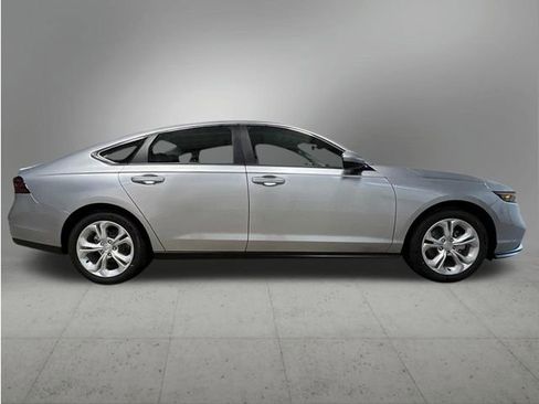 New 2026 Honda Accord LX image 7