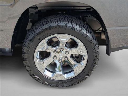Used 2022 RAM 1500 Big Horn RWD image 24