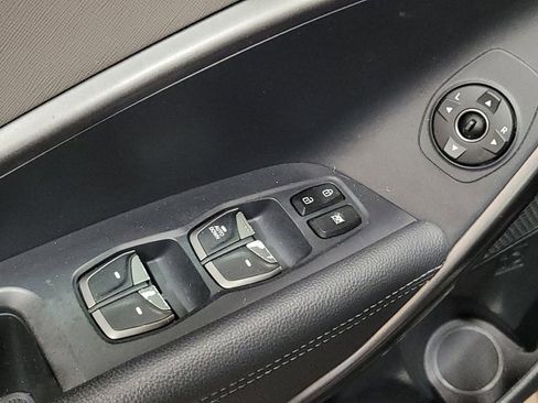 Used 2018 Hyundai Santa Fe Sport AWD/4WD image 27