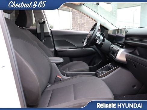 Used 2024 Hyundai Kona SEL w/ Convenience Package FWD image 10